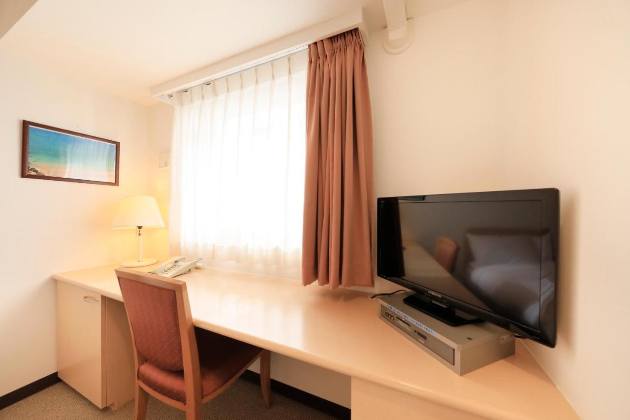 Hotel Famy Inn Kinshicho Tokio Zewnętrze zdjęcie